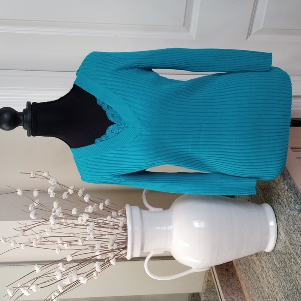 Dressbarn Turquoise V-Neck Sweater